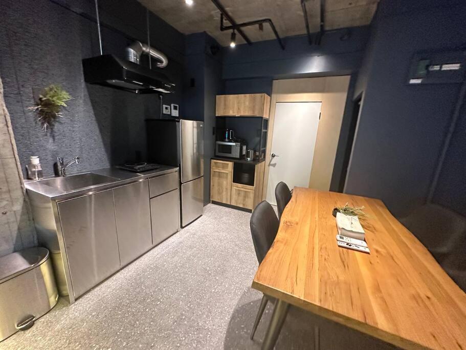 Apartment Us31山手线上野日本著名设计师设计公寓，直达上野2分直达新宿，涉谷，秋叶原，东京，便利店饮食店满载 Tokyo